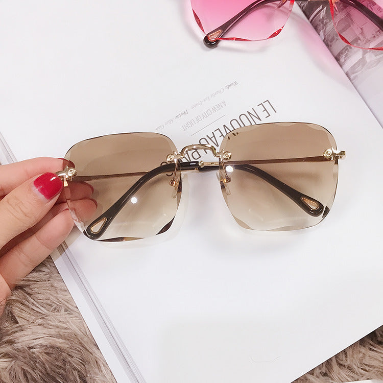 Trendy square frameless sunglasses with polygonal lenses, stylish eyewear from My Store 3.