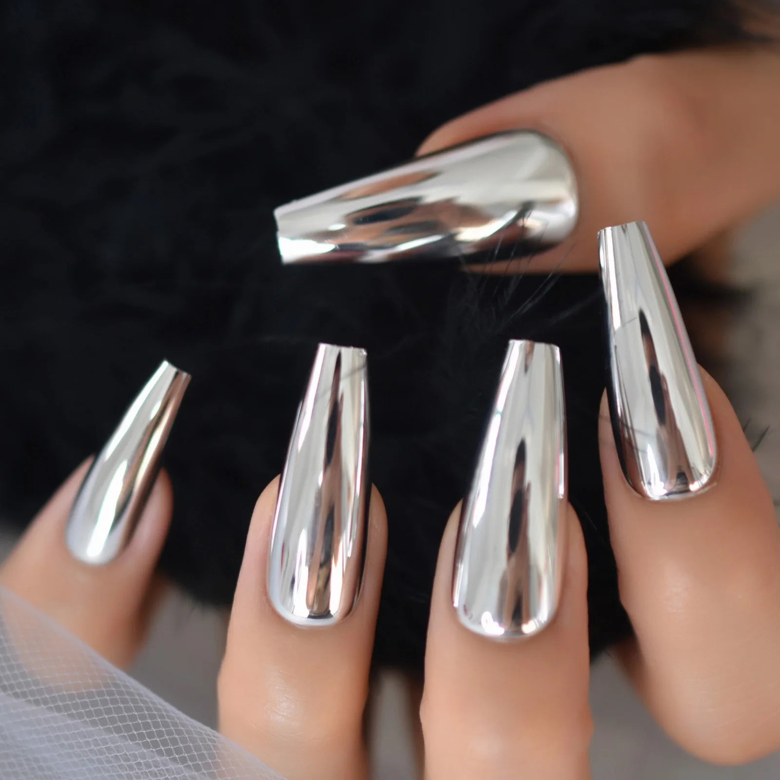 Shiny Punk Style Metallic Silver Coffin False Fake Nails Metal Plating Acrylic Reflective Mirror Press on Ballet Nail Art Tips