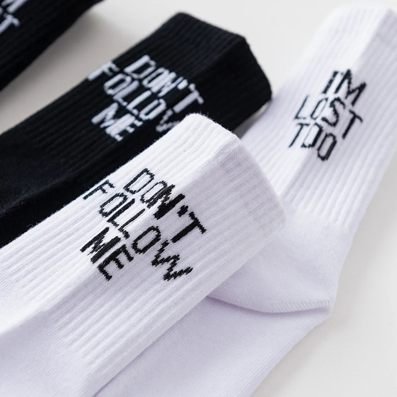 1/2 Pairs Unisex "I'm Lost Too" Letter Printed Cotton Socks Funny Novel Soft Comfortable Sweat Absorbing Breathable Casual Socks