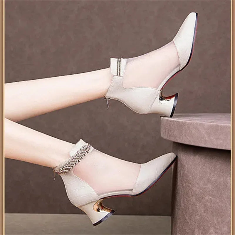 Women Classic Pointed Toe European Stylish High Quality Square Heel Shoes for Spring & Summer Lady Cool Black Comfy Shoes E1297