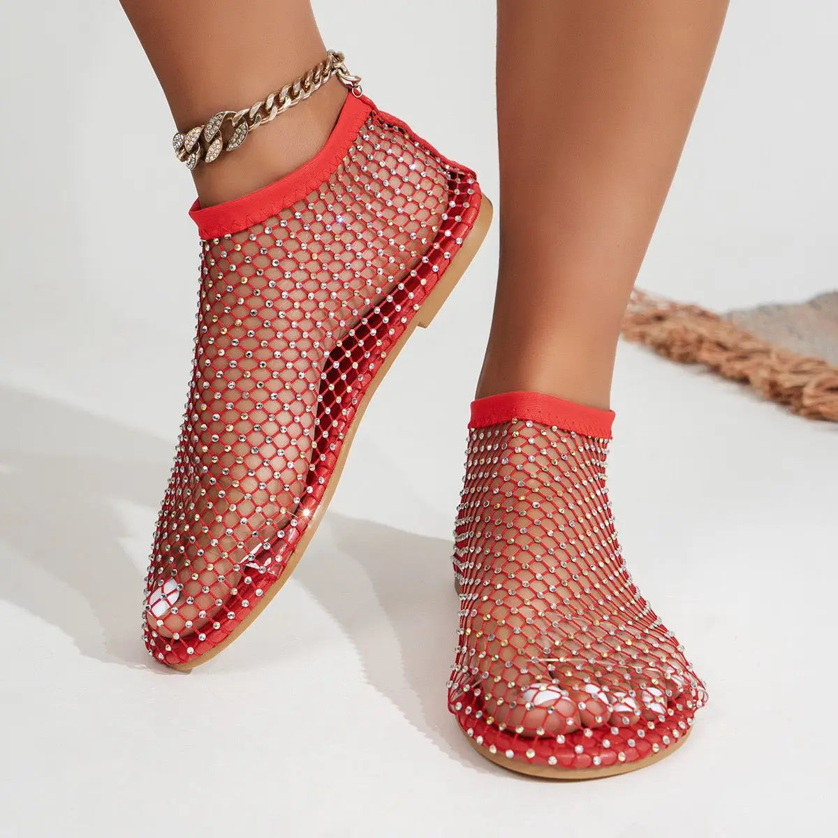 2024 Summer Women's New Luxury Toe Flat Bottom Hollow Short Boots Water Diamond Sexy Flat Bottom Fashion Banquet Flats shoes