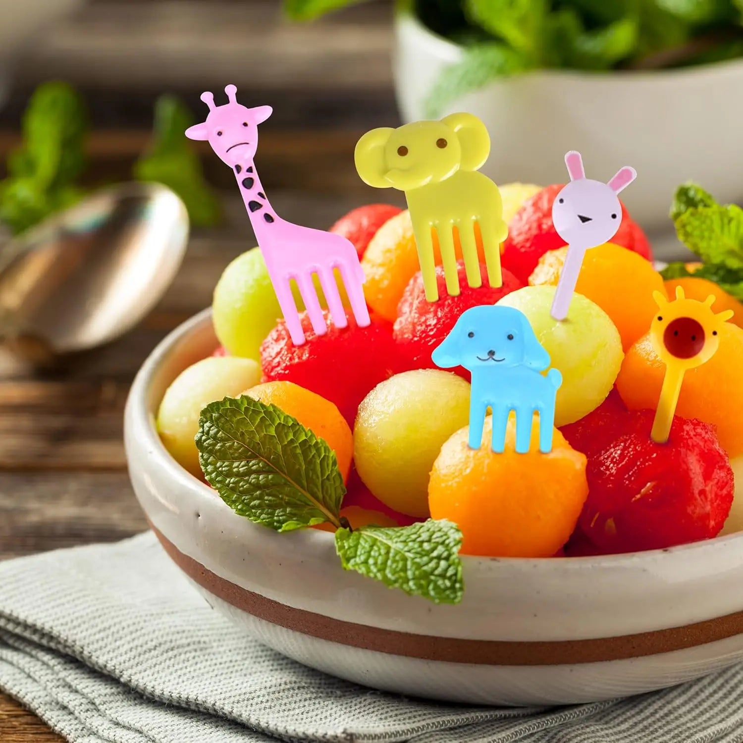 30Pcs Animal Food Selection, Reusable Cute and Fun Cartoon Animal Fruit Food Toothpicks, Fruit Salad Forks, Bento Box Accessorie