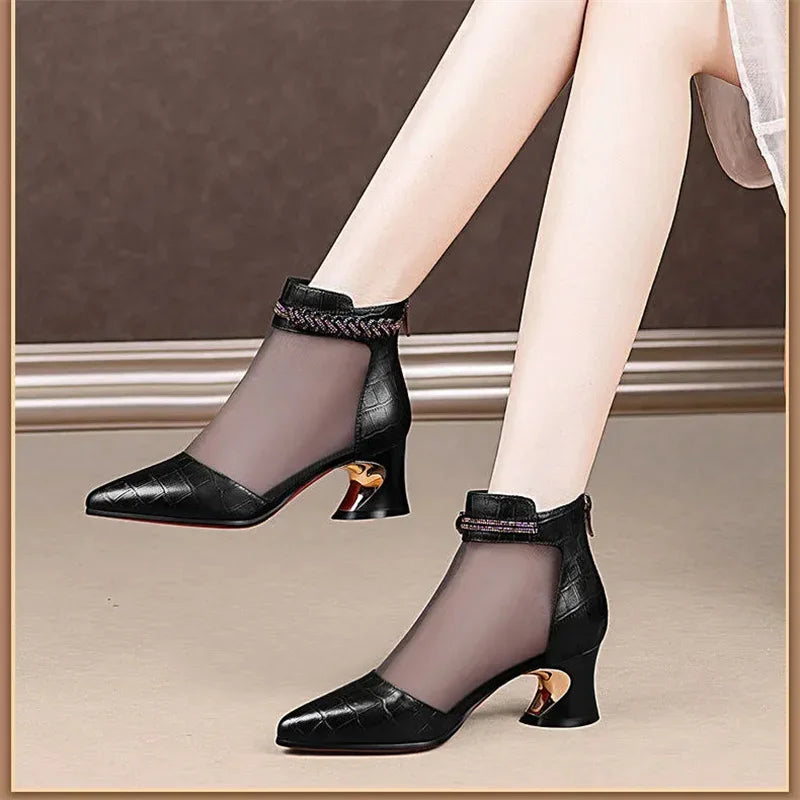 Women Classic Pointed Toe European Stylish High Quality Square Heel Shoes for Spring & Summer Lady Cool Black Comfy Shoes E1297
