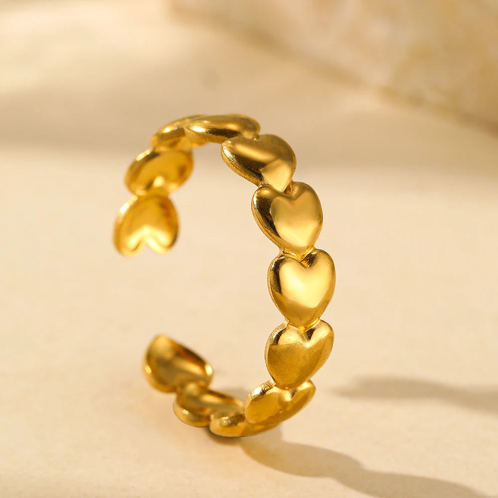 Stainless Steel Rings Trending Products Classic Atmosphere Fashion Openwork Engraving Fine Rings For Women Jewelry Unique Gifts
