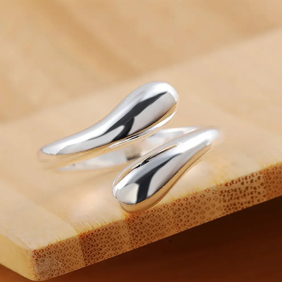 Trending Products Popular Brands 18K Gold Water Drop Rings for Women Fashion Wedding Accessories Party Jewelry Gifts