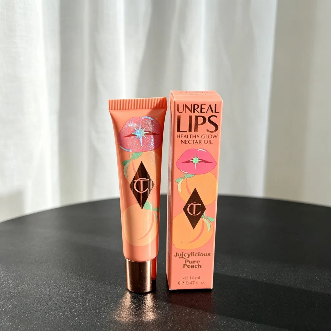Charlotte Tilbury Lip Gloss Moisturizing Hydrating Silky Exfoliating Long-lasting Concealing Everyday Cosmetics With Packaging