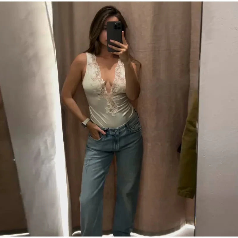 Sexy Lace Spliced Women's Jumpsuits Stain V-neck Sleeveless Slim Waist Cinching Jumpsuit 2026 Spring New Lady High Street Tops