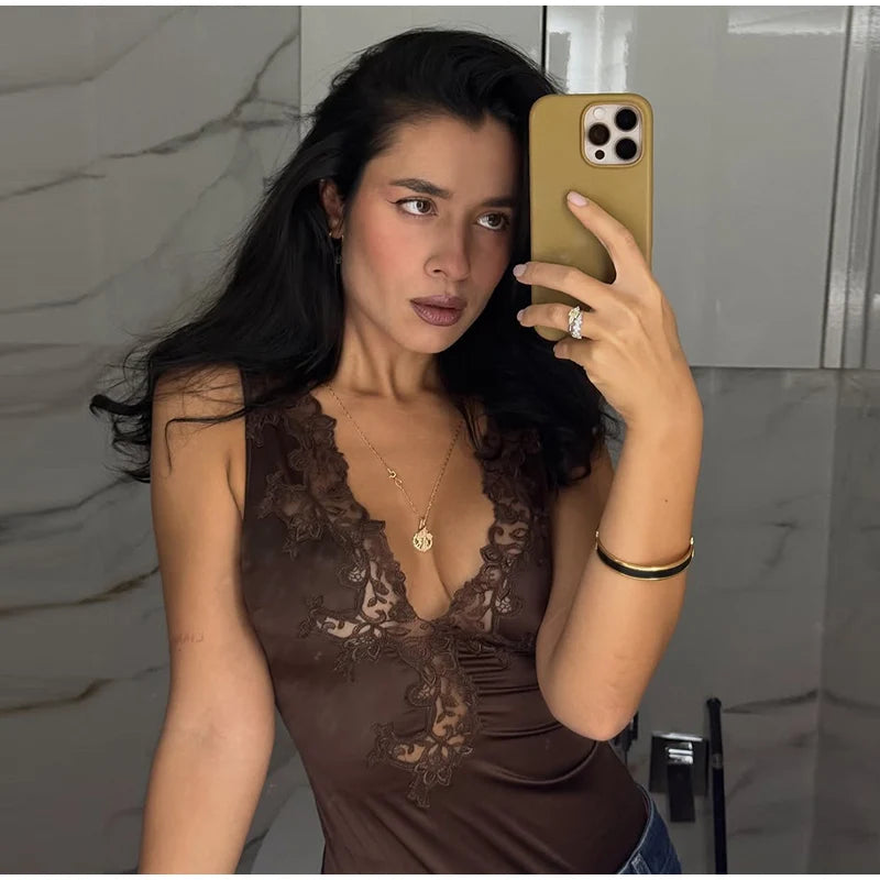 Sexy Lace Spliced Women's Jumpsuits Stain V-neck Sleeveless Slim Waist Cinching Jumpsuit 2026 Spring New Lady High Street Tops