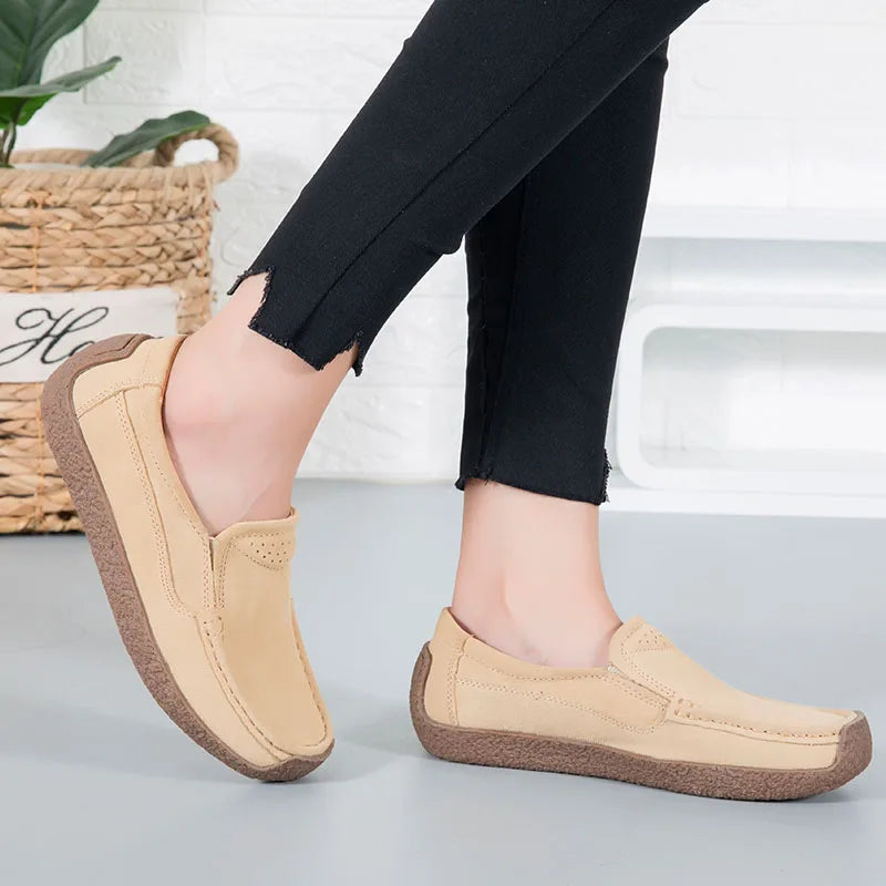 Spring Autumn Women Shoes Big Size Flats Women Suede Loafers Soft Comfortable Women Casual Shoes Slip On Moccasins Shoes Female