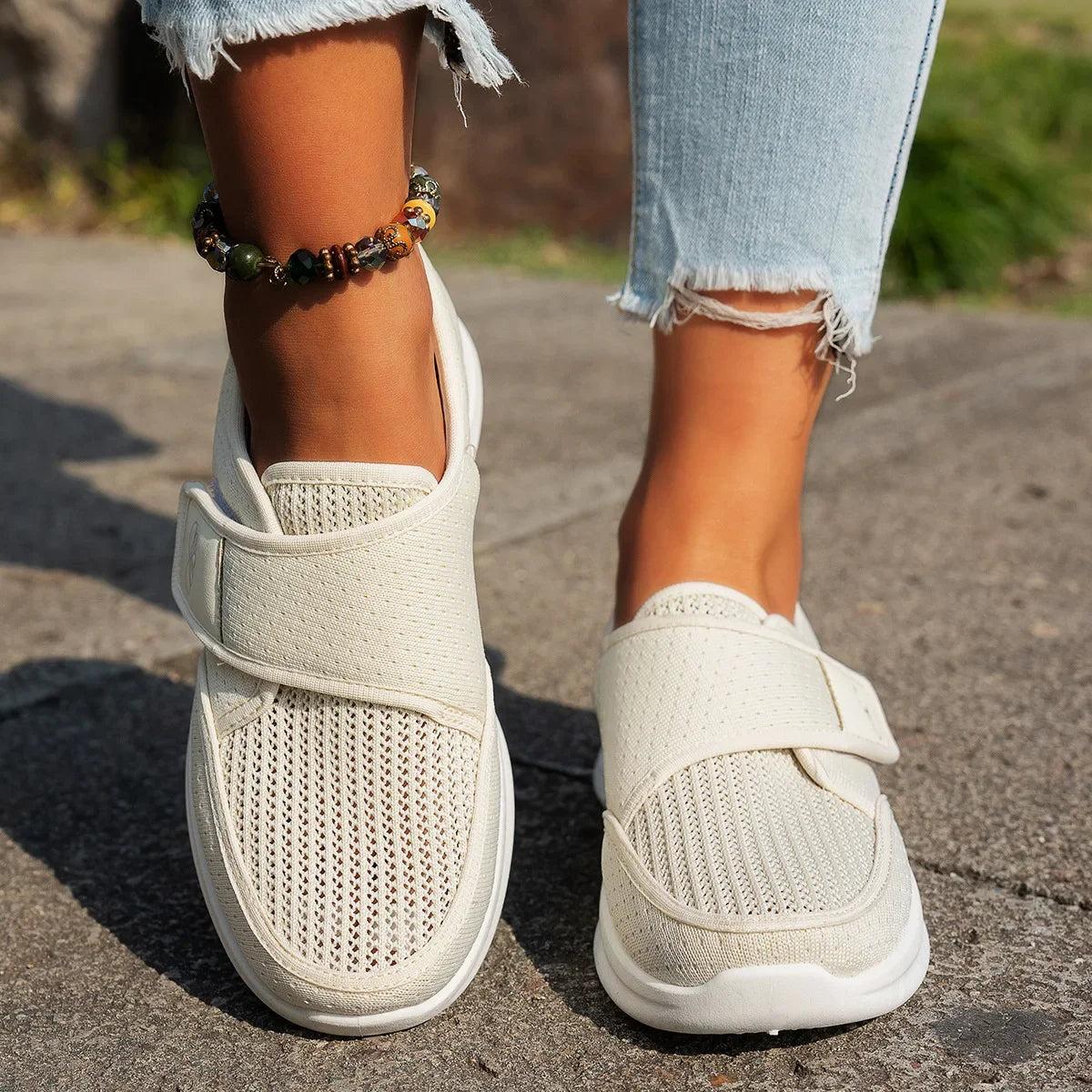2025 Women's Summer Shoes New Fashionable Breathable Women's Casual Walking Cloth Shoes Cheap Shoes Clearance