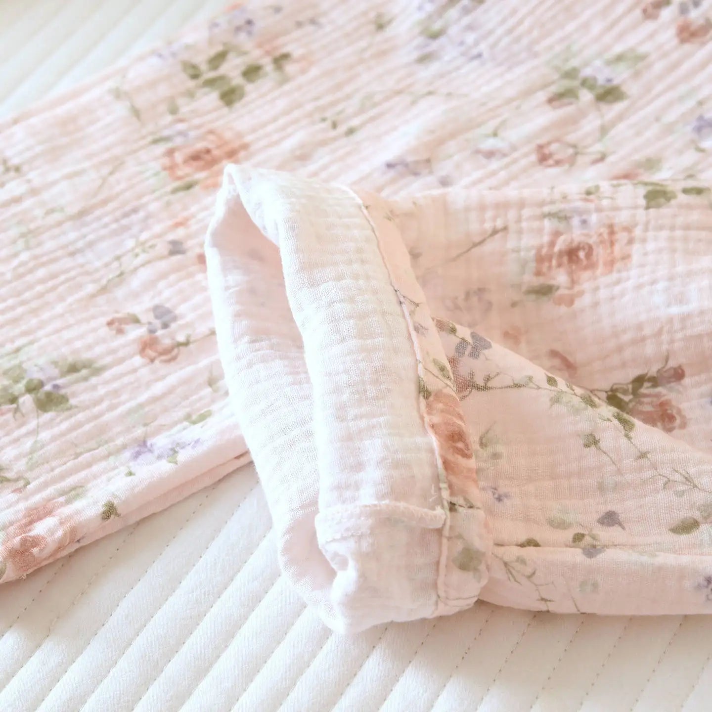 2026 New Women's Spring and Autumn Pajama Set 100% Cotton Crape Cloth Flower Collar Long Sleeve Two Piece Set Large Home Clothes