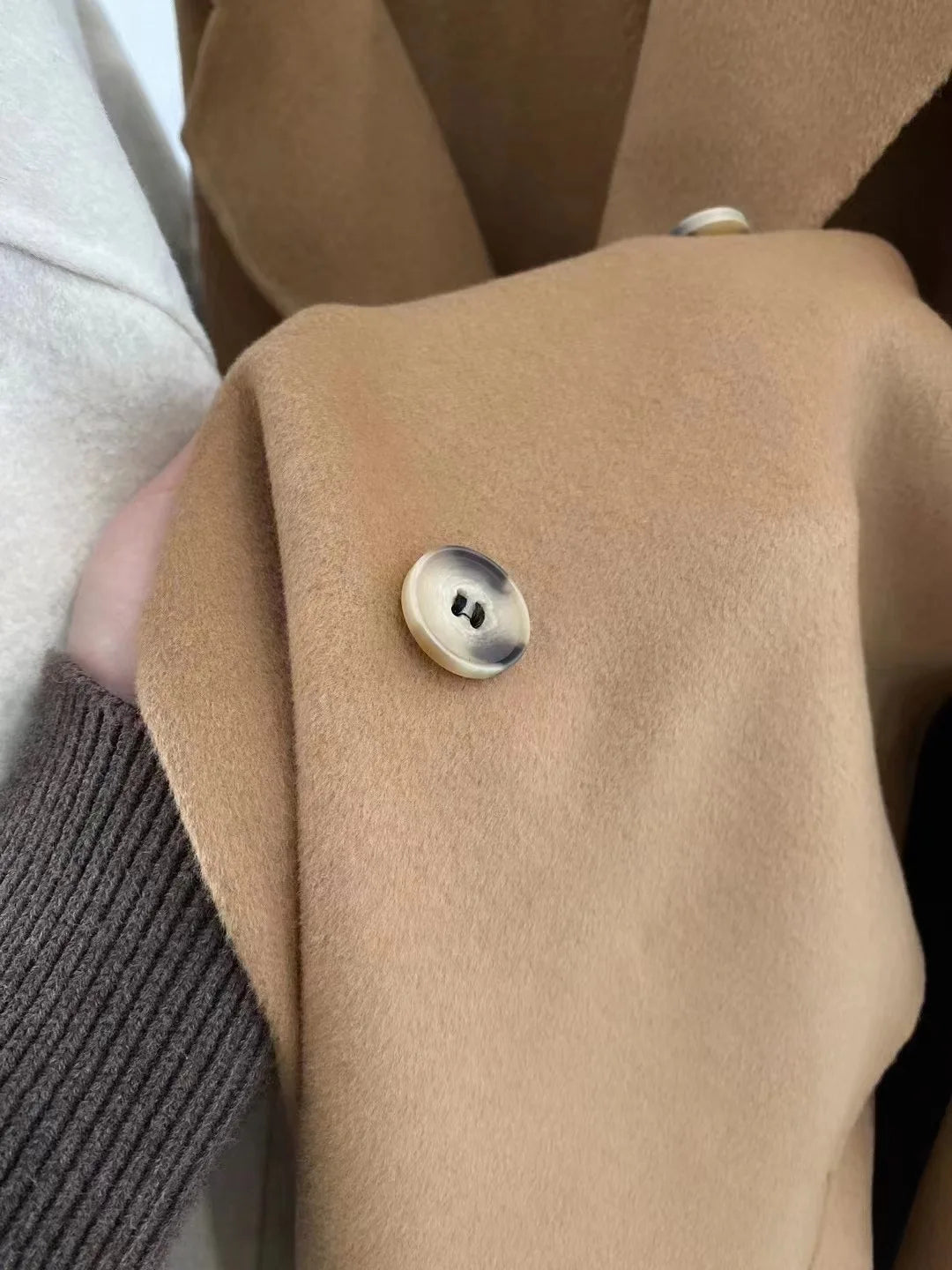 2025 Autumn Women Drouble Breasted Woolen Coat Fashion Loose Style Women Winter Clothes Long Coats Tops New
