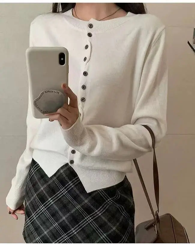 WinvyNee Women‘s Clothing Wool O Neck Long Sleeve Buttons Sweaters Pullovers Outerwears Y2k Autumn Winter Knitted Tops A1683004