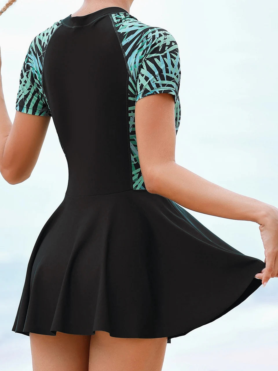 2026 Women Shorts Sleeve Swimwear One Piece Zipper Design For Swimming Surfing Sport Swimsuit Female Bather Bathing Beach Dress