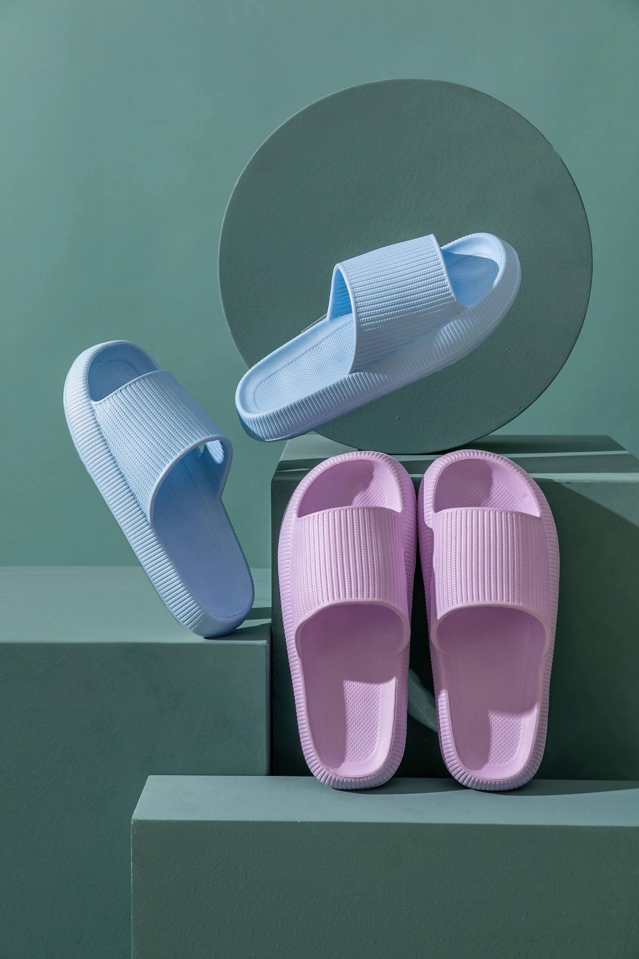 2023 summer slippers Home EVA cloud thick soles women's sandals indoor bathroom non-slip slide women's men's slippers slippers
