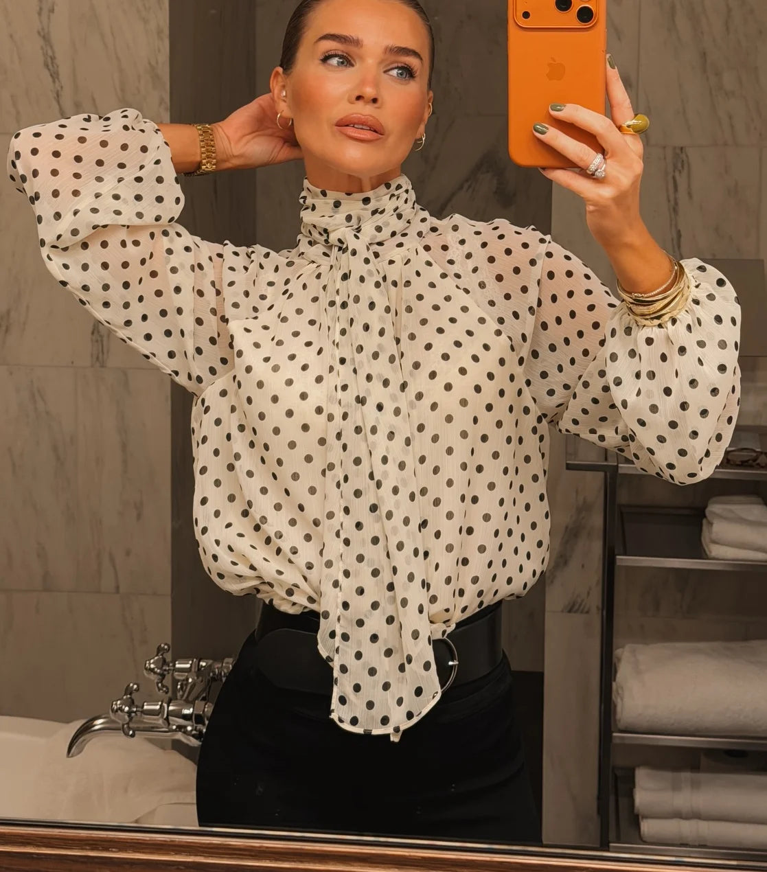 Polka Dot Lace Up Bow Shirt Women Casual Long Lantern Retro Sleeve Pleated Loose Blouse Lady 2026 Spring Commute Office Outwears