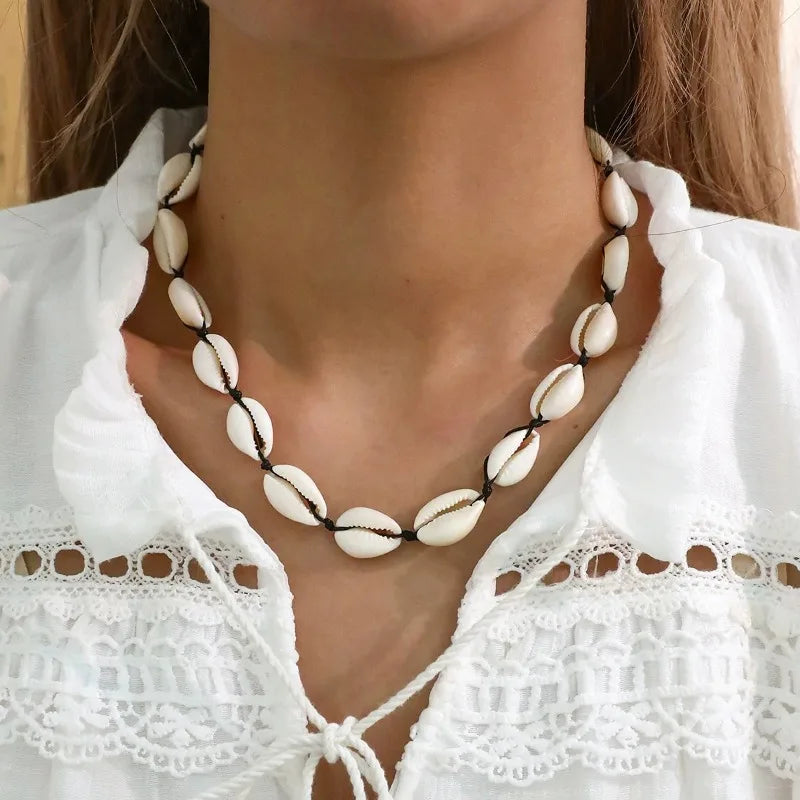 2pcs Handmade Shell Pendants Necklace Women Summer Beach Bohemian Shell Choker Necklace Collar Decor Fashion Jewelry Accessories
