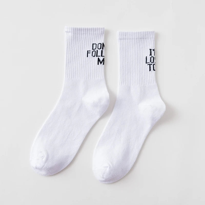 1/2 Pairs Unisex "I'm Lost Too" Letter Printed Cotton Socks Funny Novel Soft Comfortable Sweat Absorbing Breathable Casual Socks