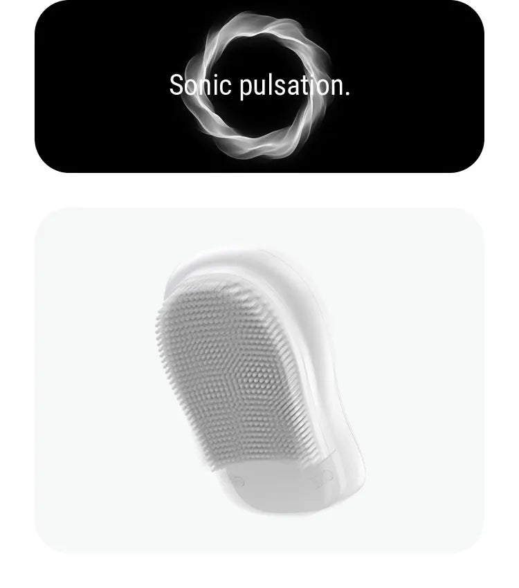 Rechargeable Silicone Bath Massage Brush