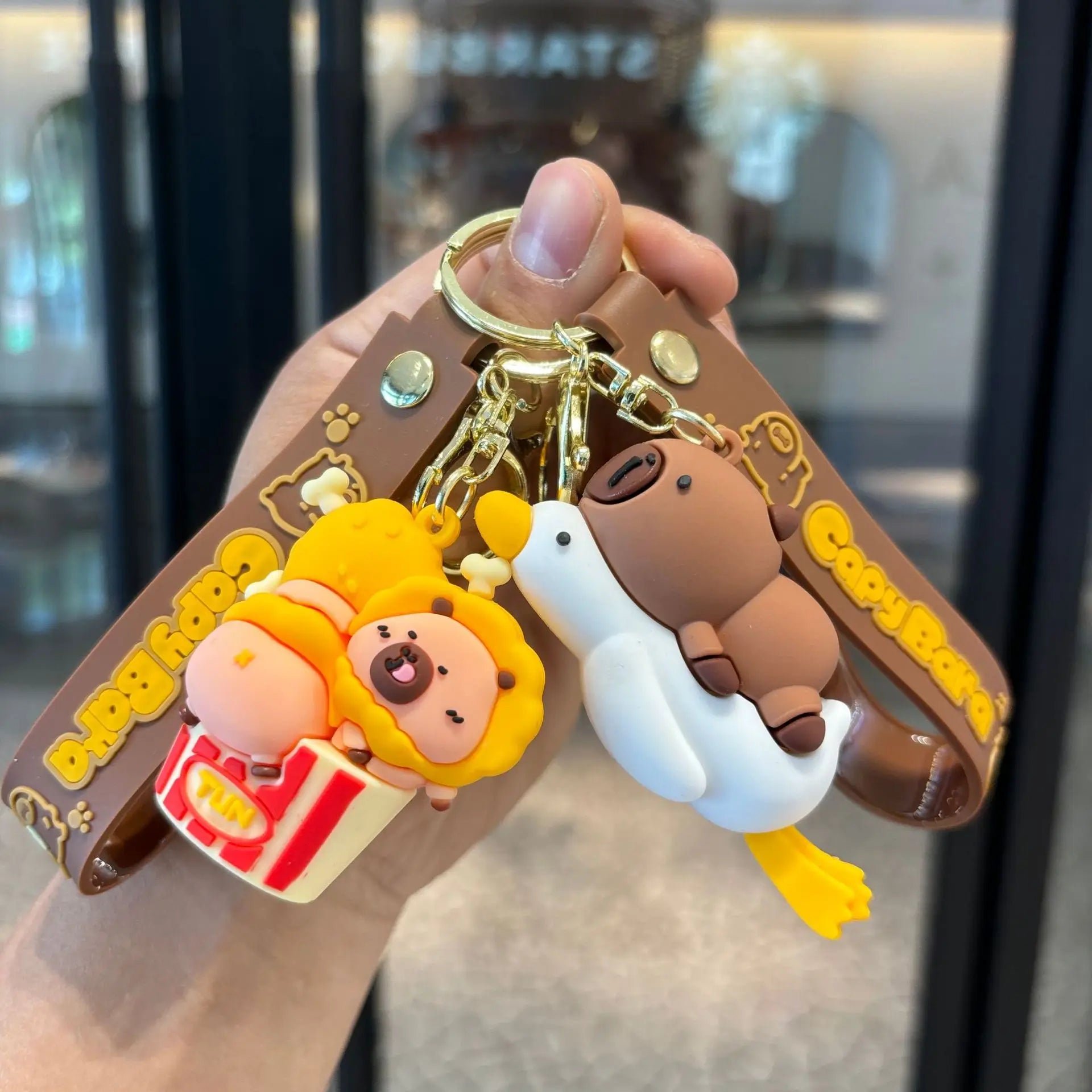 Cute Capybara Animal Keychains For Creative Car Keychain Cartoon Capibala Pendant Women Doll Keyring Charm Holiday Gifts Jewelry