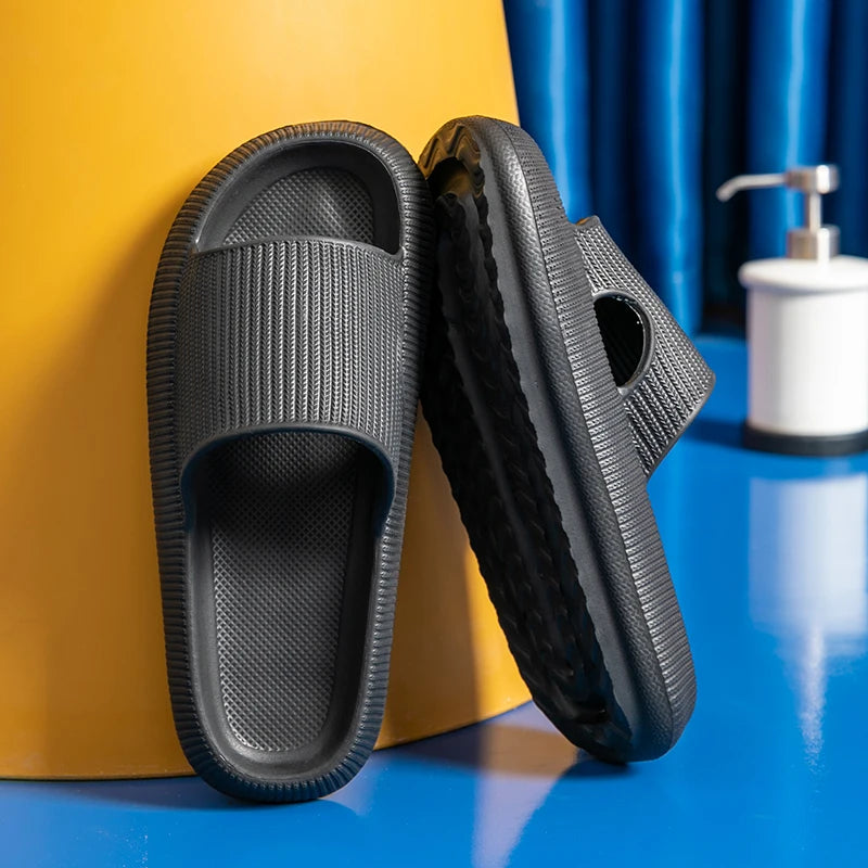 2023 summer slippers Home EVA cloud thick soles women's sandals indoor bathroom non-slip slide women's men's slippers slippers