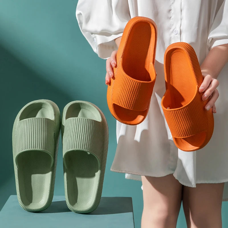 2023 summer slippers Home EVA cloud thick soles women's sandals indoor bathroom non-slip slide women's men's slippers slippers