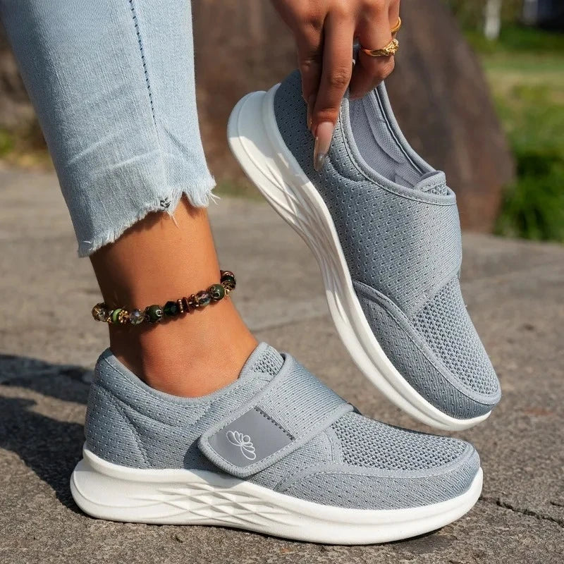 2025 Women's Summer Shoes New Fashionable Breathable Women's Casual Walking Cloth Shoes Cheap Shoes Clearance