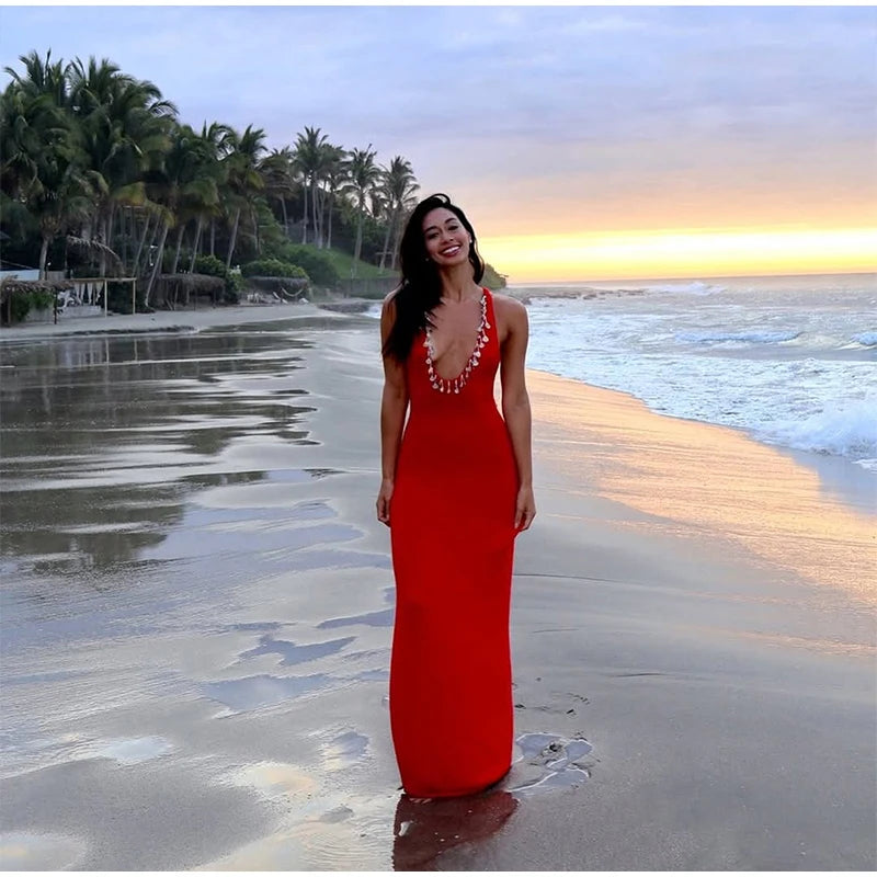 Women's Shell Chain Halter Maxi Dress Deep V Neck Sleeveless Backless Bodycon Dresses Casual Vacation Party Beach Fashion Gown
