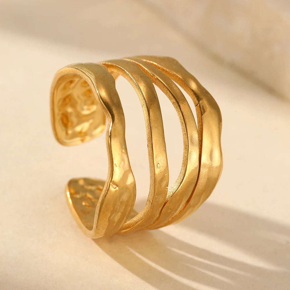 Stainless Steel Rings Trending Products Classic Atmosphere Fashion Openwork Engraving Fine Rings For Women Jewelry Unique Gifts