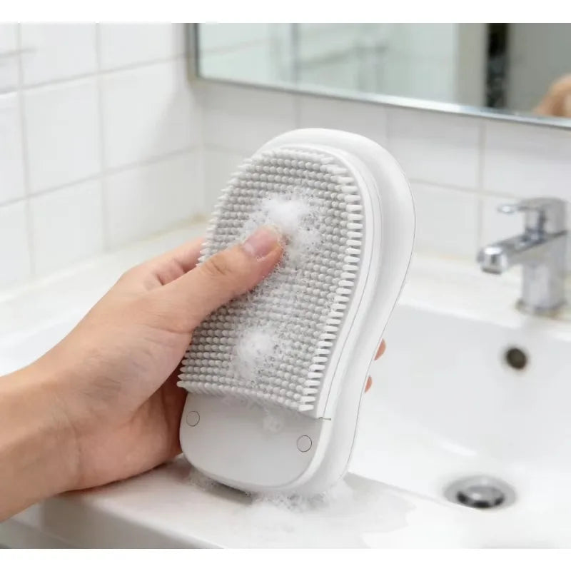 Rechargeable Silicone Bath Massage Brush