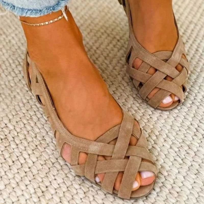 Women's Shoes Summer Hollow Flats Breathable Lightweight Durable Beach Shoes Fashion 2026 New Women Sandals Zapatillas De Mujer