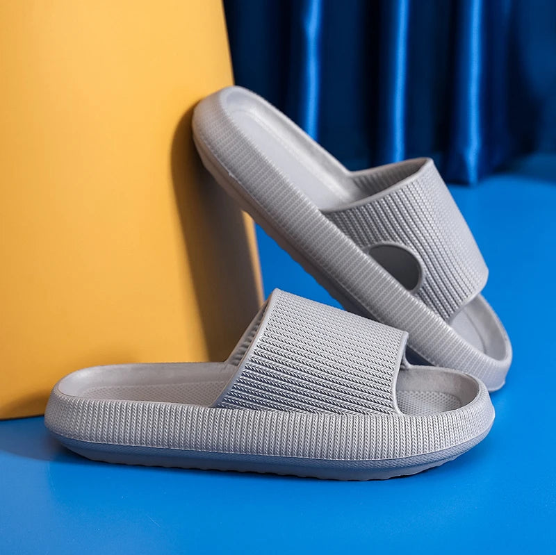 2023 summer slippers Home EVA cloud thick soles women's sandals indoor bathroom non-slip slide women's men's slippers slippers